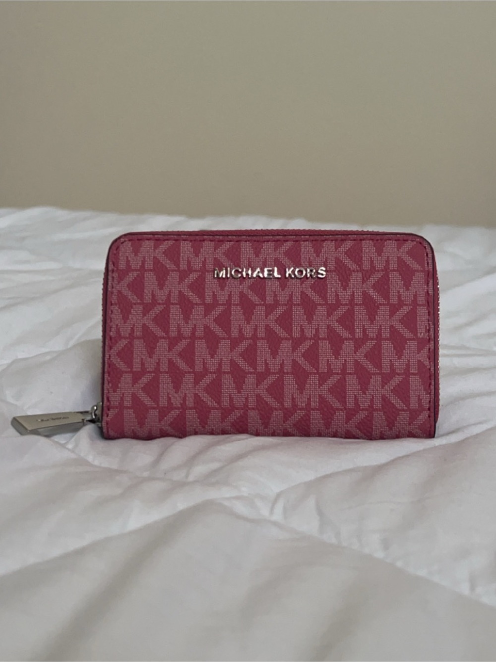Michael Kors Small Signature Logo Wallet